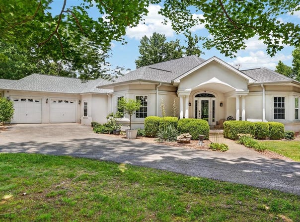 100 Tolbert Lane, Dunmor, KY 42339