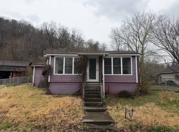 620 Pratt Avenue, Pratt, WV 25162