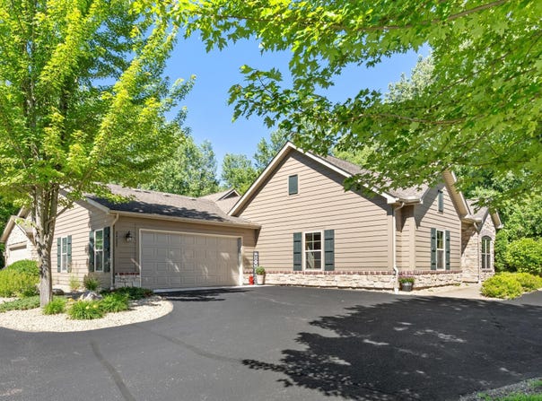 24227 Rivers Edge Road, Rogers, MN 55374