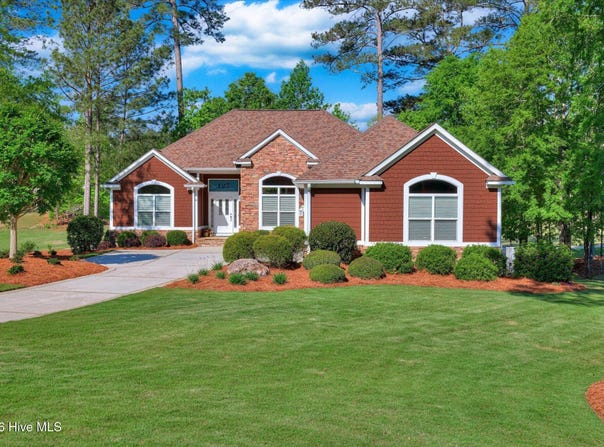 127 Laurens Drive, McCormick, SC 29835