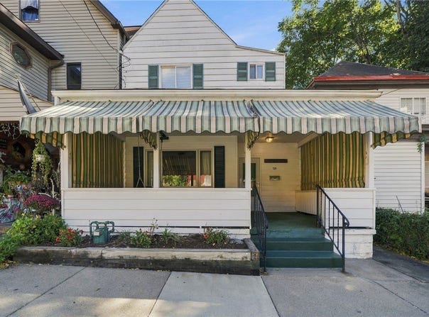 321 Center Ave, Pitcairn, PA 15140