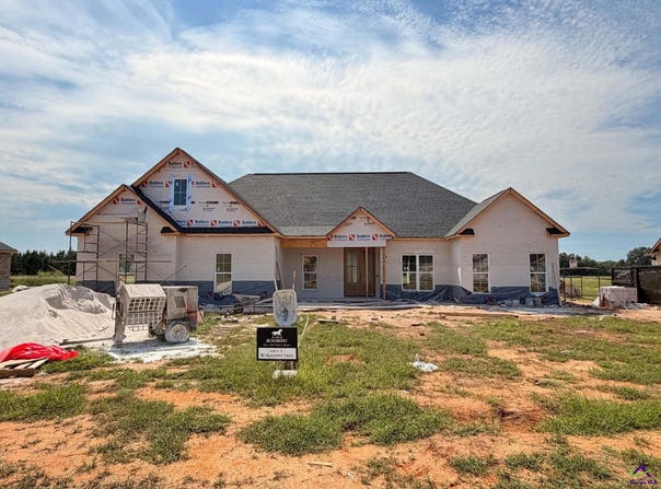 102 Beaumont Trail, Perry, GA 31069