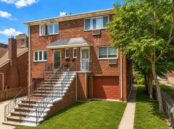 6722 Burns Street, Forest Hills, NY 11375