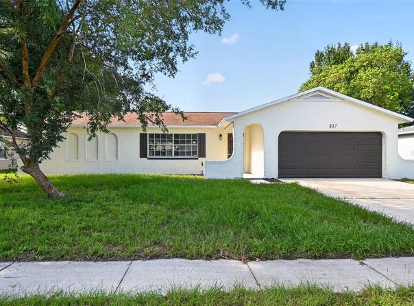 837 WESTPORT Drive, ROCKLEDGE, FL 32955