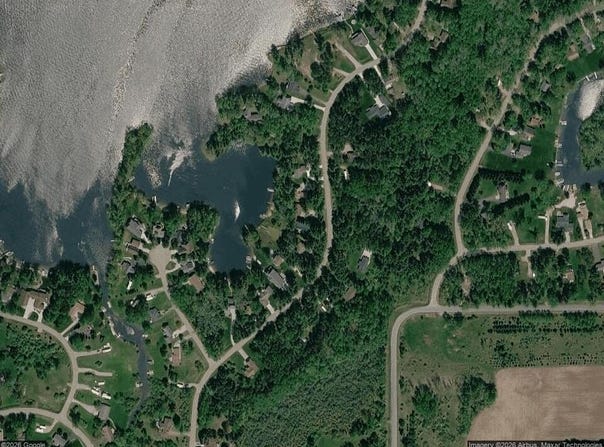 4545 W Salisbury Drive, Gladwin, MI 48624