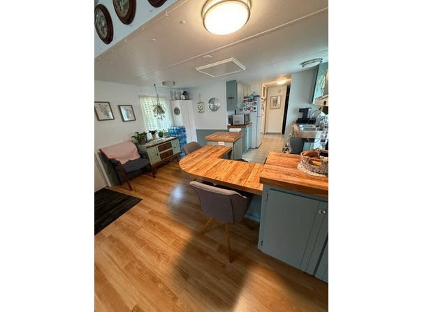 17125 SE 82nd Dr, Clackamas, OR 97015