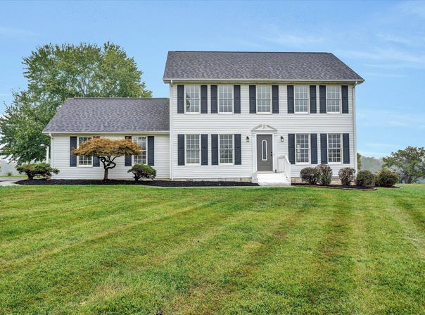 1420 Mill Iron Rd, Goodview, VA 24095