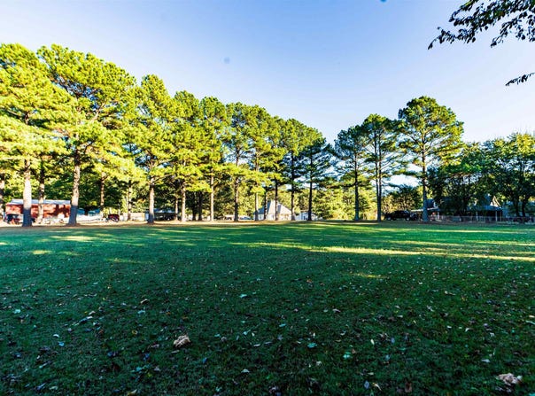 1100 Jonathan Drive, Jonesboro, AR 72405