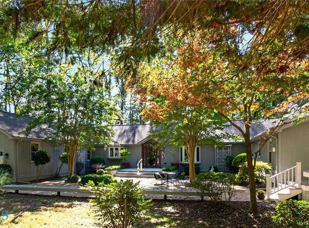 896 Sandy Point Road, Heathsville, VA 22473