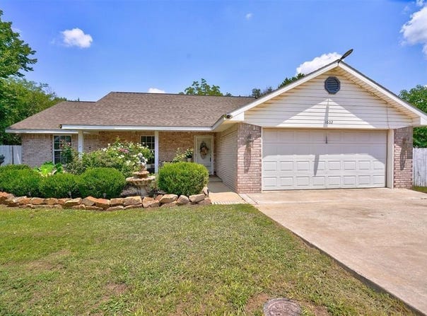 1602 Boren Boulevard, Seminole, OK 74868