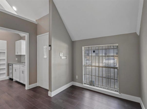 1444 Weiler Boulevard, Fort Worth, TX 76112