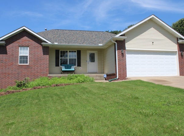 1918 Highgrove Road, Harrison, AR 72601