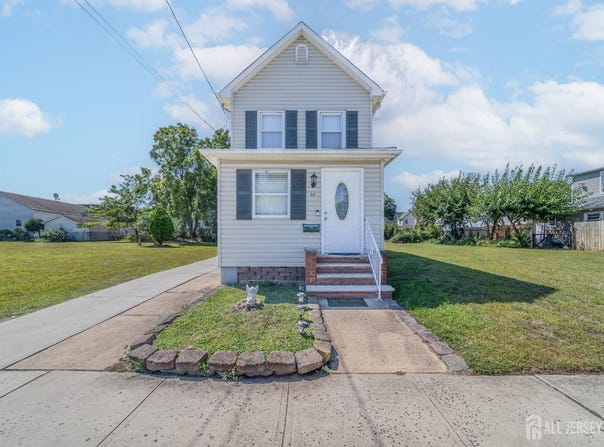 26 Water Street, South River, NJ 08882