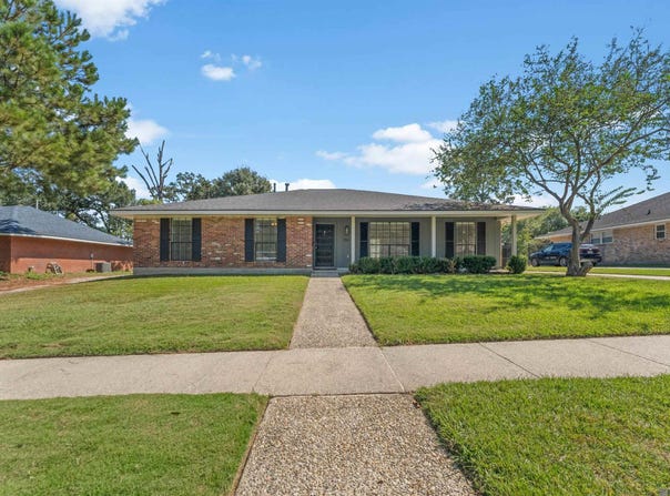 506 Chippenham Dr, Baton Rouge, LA 70808