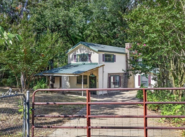 110 Hidalgo Loop, Payne Springs, TX 75156