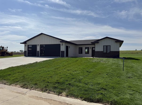 603 Mill Pond Road, Rock Rapids, IA 51246