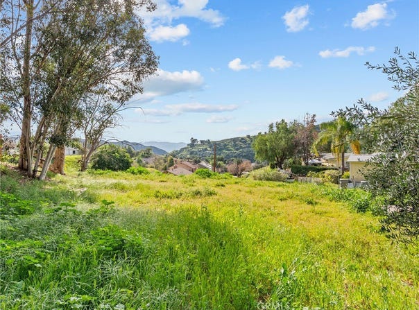 Cottage Glen Drive, Castaic, CA 91384