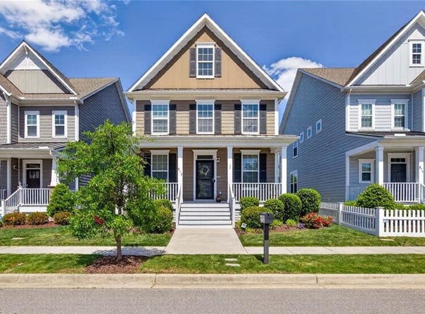 513 Simpson Lane, Chesapeake, VA 23323