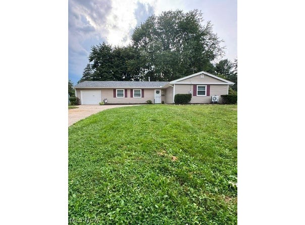 4091 Siefer Drive, Rootstown, OH 44272