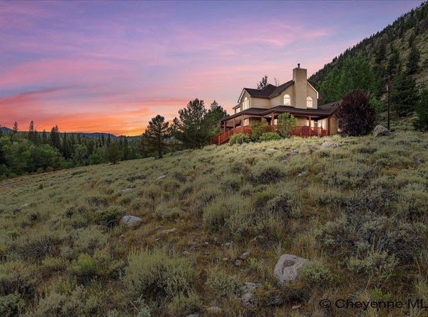 23 BROKEN BRIDGE RD, Centennial, WY 82055-0035