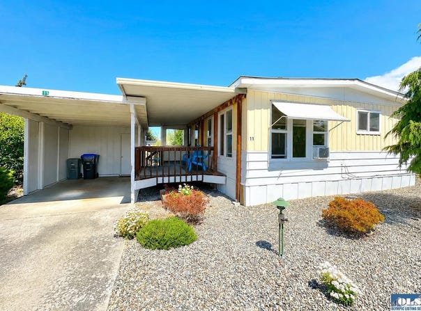 11 Juniper Mobile Estates, Sequim, WA 98382