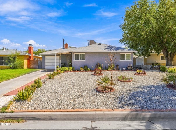 44014 Fig Avenue, Lancaster, CA 93534
