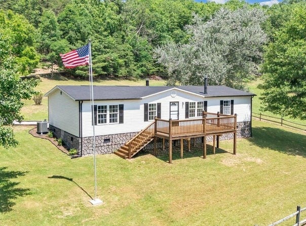 2112 Cove Creek Rd, Covington, VA 24426