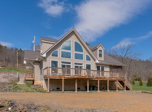 4204 Clarks Ferry Rd, Draper, VA 24324