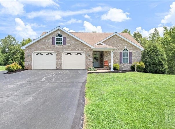 98 Shanely's Loop, Ferrum, VA 24088