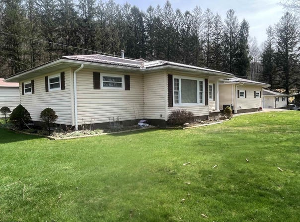 166 Dry Fork Road, Weston, WV 26452