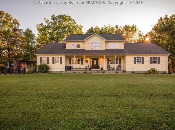 298 Brandi Lane, Ripley, WV 25271