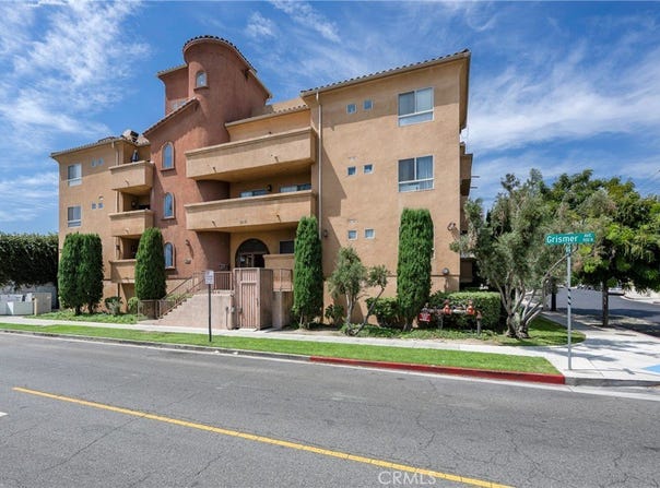 1515 Grismer, Burbank, CA 91504