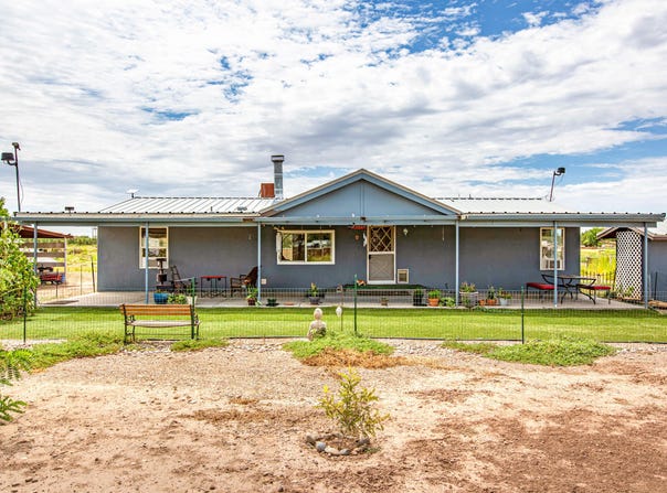 4 Yerba Road, Los Lunas, NM 87031