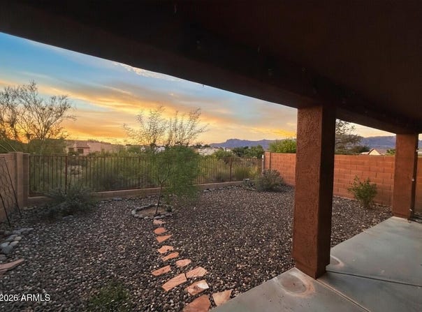 8466 S MOUNTAIN AIR Lane, Gold Canyon, AZ 85118