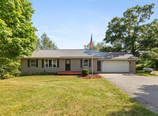 5265 Belding Road, Belding, MI 48809