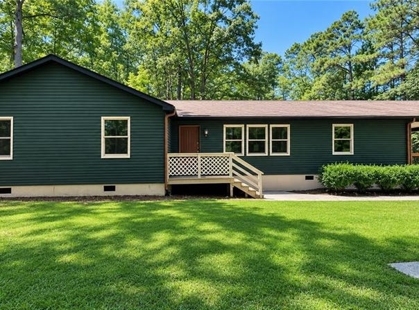 3876 Owl Trap Road, Gloucester, VA 23061