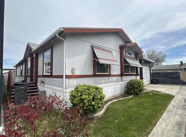 2115 6th Ave., Clarkston, WA 99403