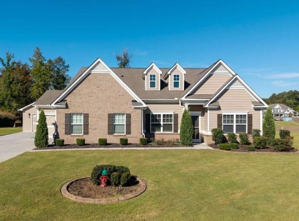 304 Benstone Drive NE, Calhoun, GA 30701