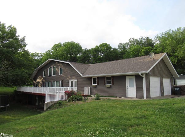 712 E Co Rd 1720, Nauvoo, IL 62354