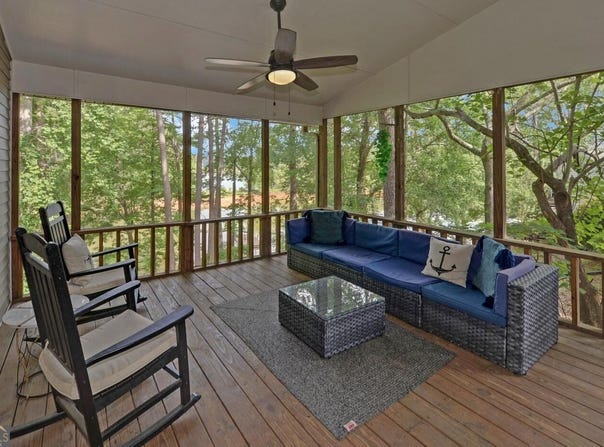 303 River Point Road, Martin, GA 30557