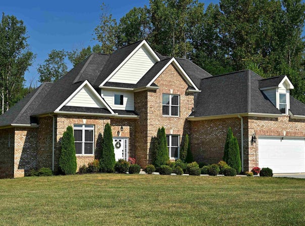 114 JASPERS LN, STUARTS DRAFT, VA 24477