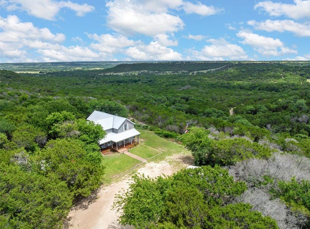 8395 STATE HIGHWAY 22, Meridian, TX 76665