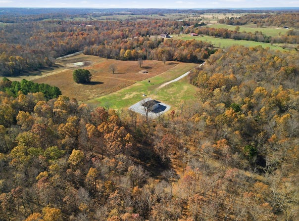 170 Ee Highway, Thayer, MO 65791