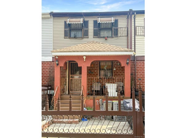 702 Saint Anns Avenue, Bronx, NY 10455