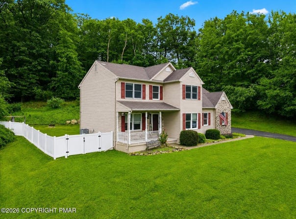 4017 Crest View Drive, Stroudsburg, PA 18360