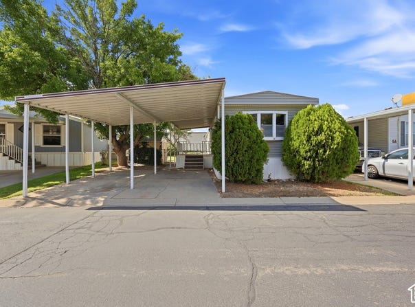 8400 S 4000 W, West Jordan, UT 84088