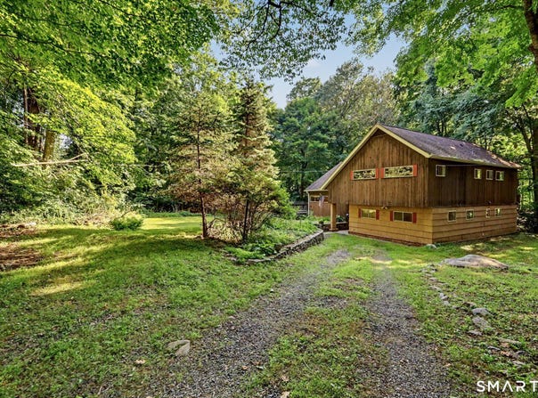 65 Whipple Road, Wilton, CT 06897