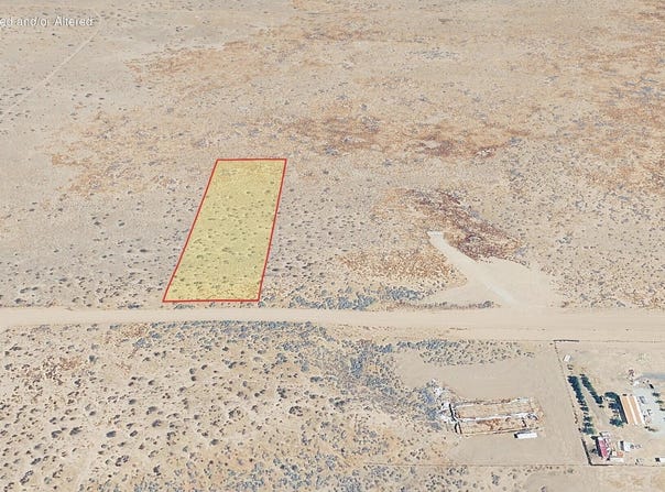 Avenue P, Palmdale, CA 93591