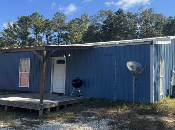 2301 Road 534, Kiln, MS 39556