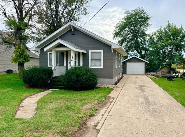 330 E 4th Street, Lismore, MN 56155